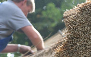 professional Henlow thatchers